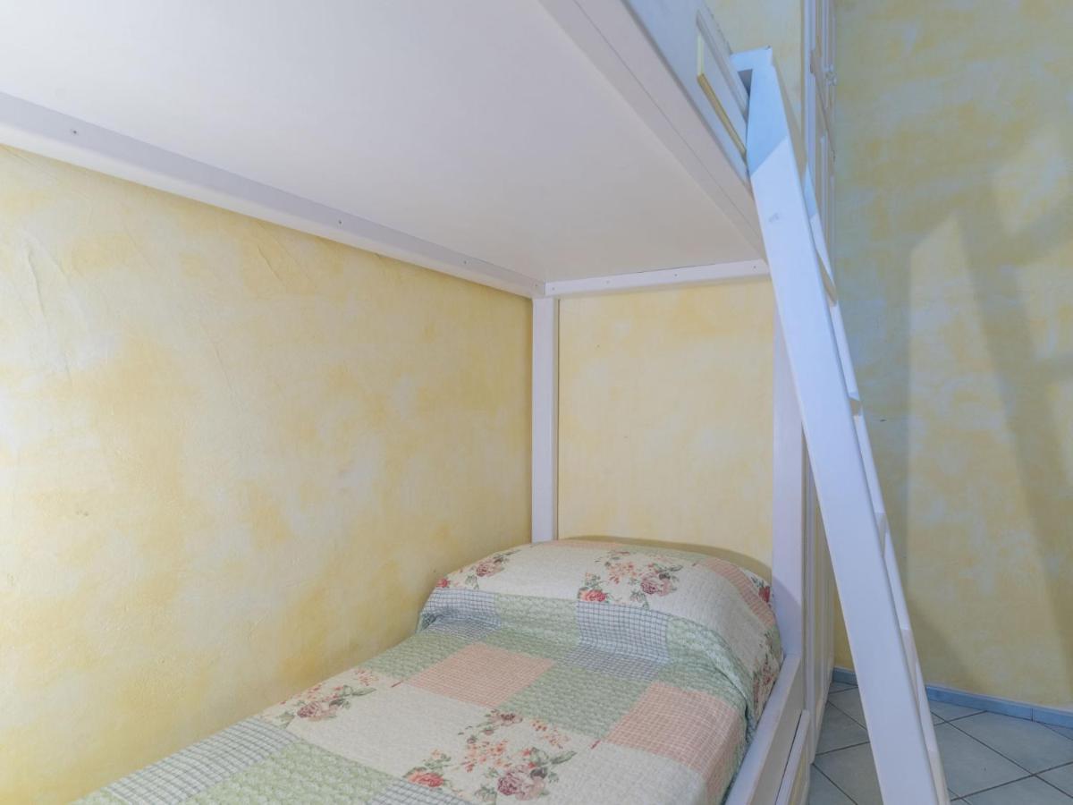 Dalila By Interhome
